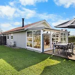 Edeltraud - 100m From The Sea By Interhome אוטרופ